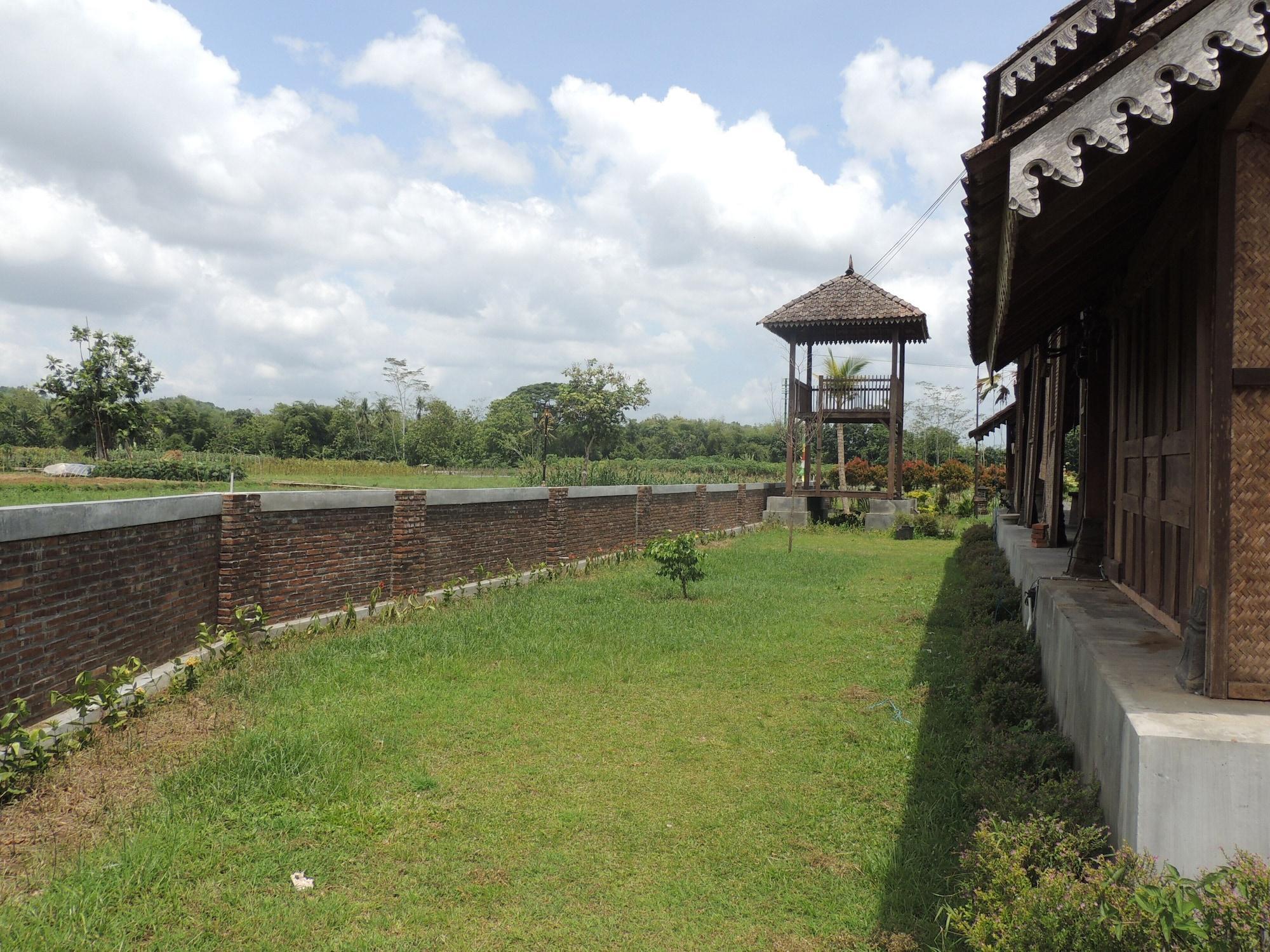 Hotel Balkondes Karanganyar Pottery Academy Magelang Exterior foto